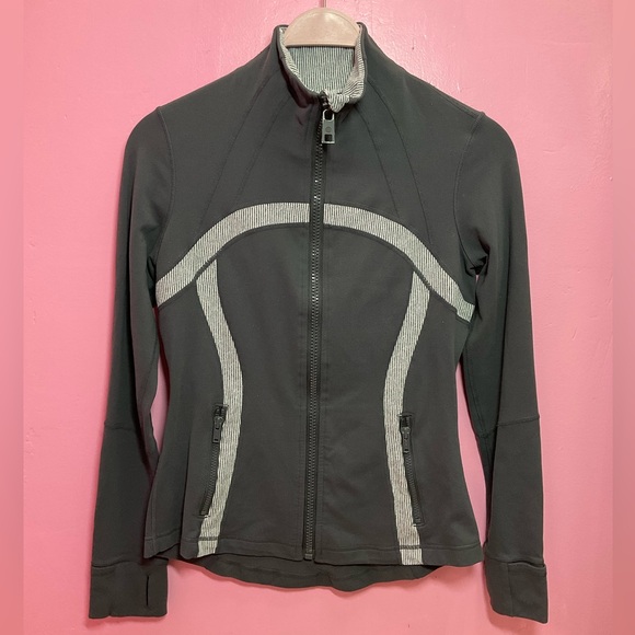 Lululemon Define Jacket Sz 8 In Coal Wee Space Dye Gray Stripes - Picture 1 of 4